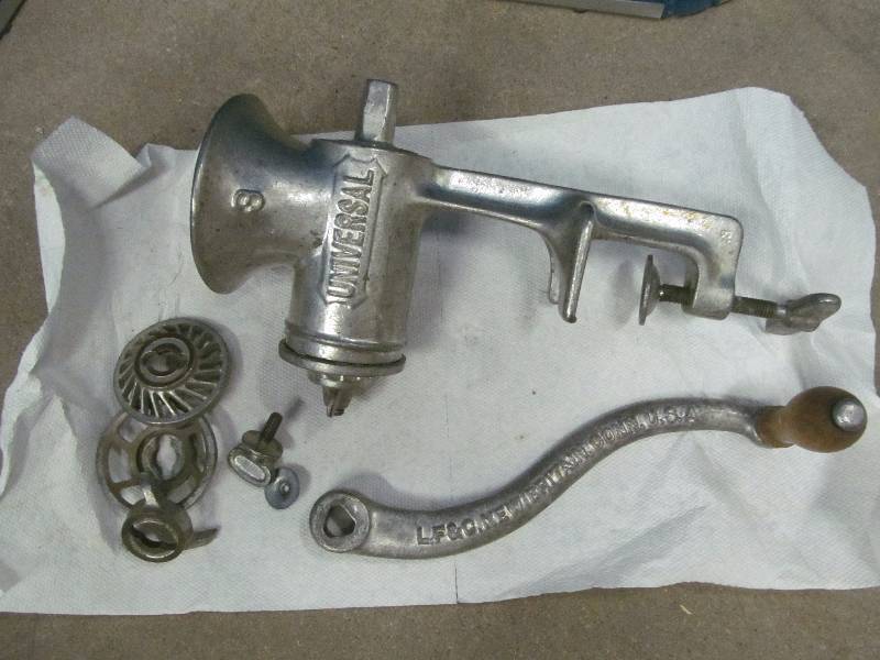 lot 44 image: vintage food grinder