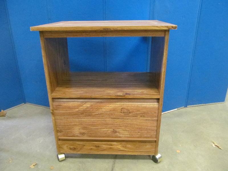 lot 52 image: cart