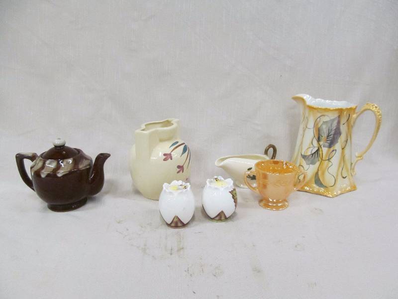 lot 74 image: pottery