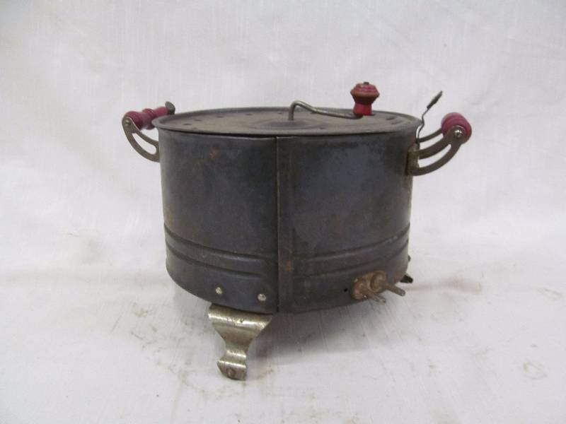 lot 88 image: vintage popcorn popper