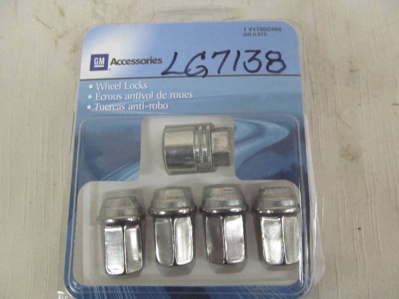 lot 112 image: G M wheel locks