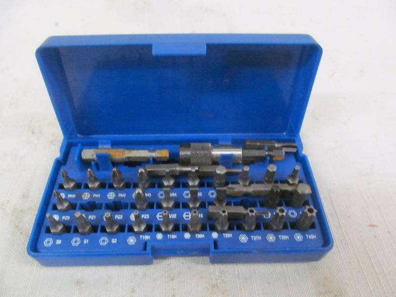 lot 114 image: bit set