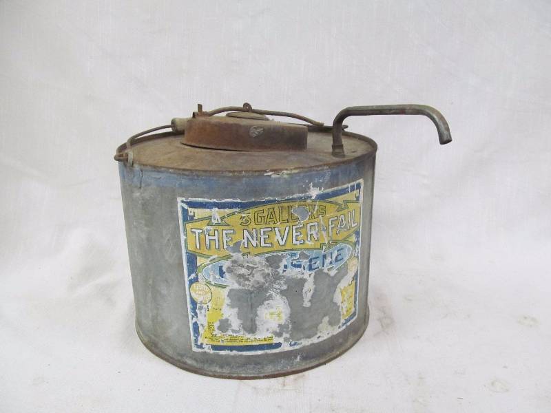 lot 116 image: vintage kerosene can