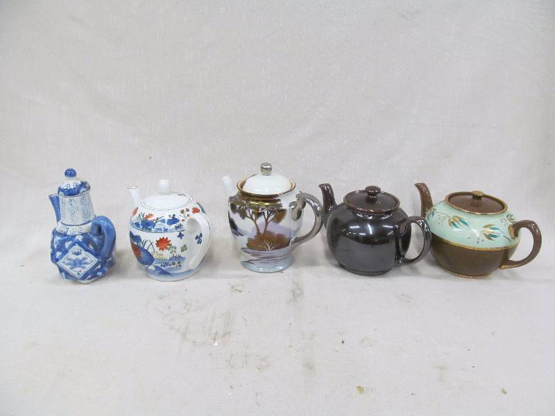 lot 157 image: teapots