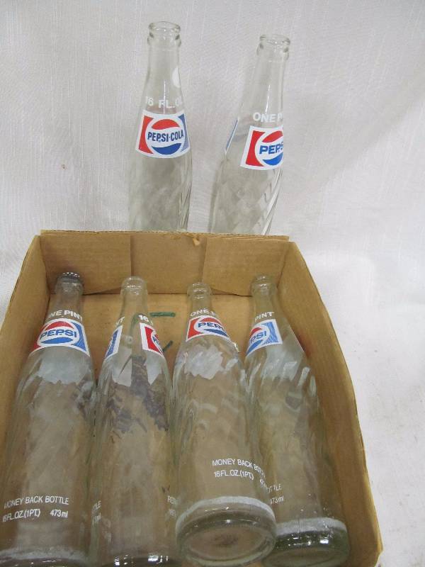 lot 181 image: Pepsi bottles