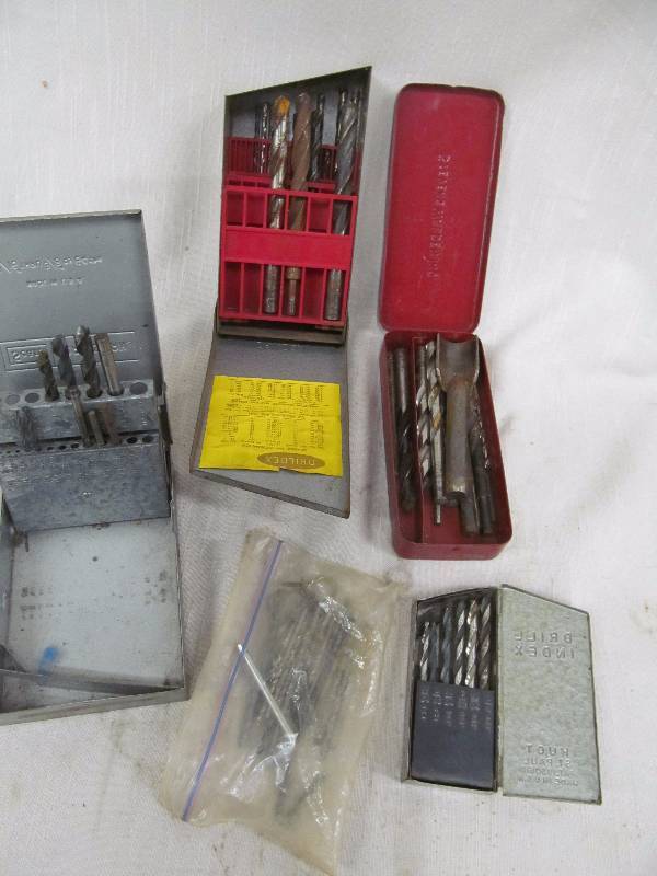 lot 182 image: drill bits