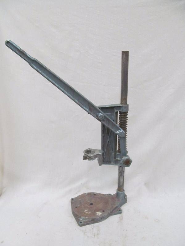 lot 204 image: drill stand
