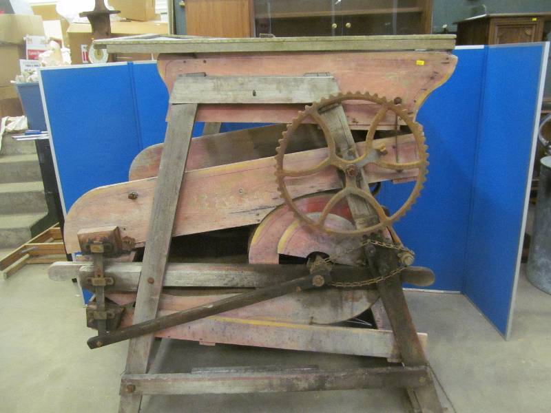lot 238 image: vintage fanning mill