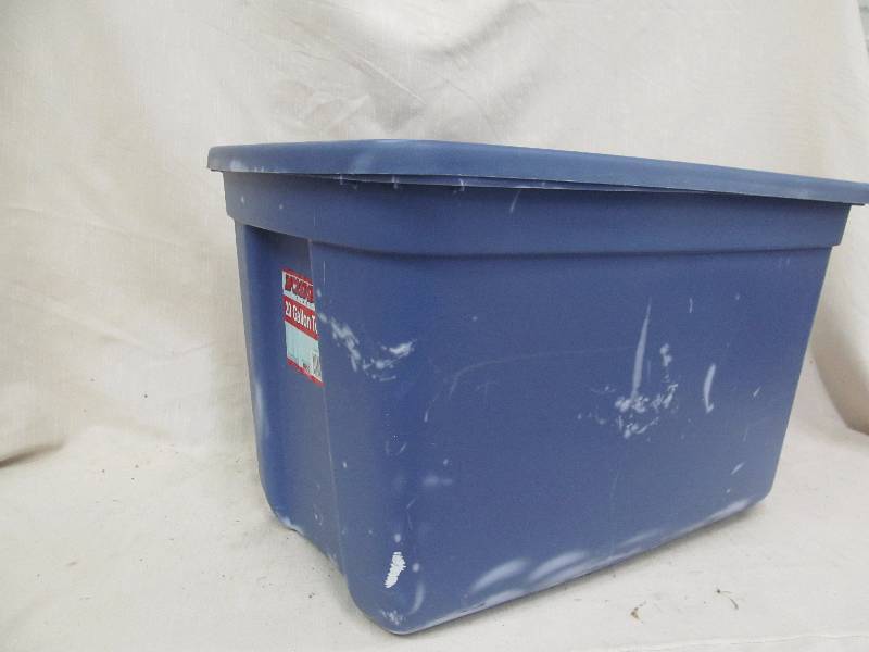 lot 80 image: tote