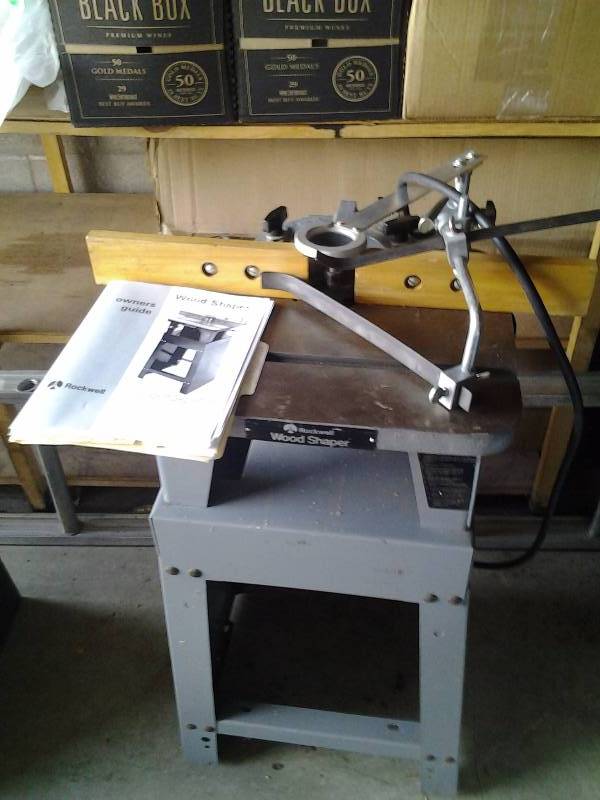 lot 2 image: Rockwell Wood Shaper With Manuals