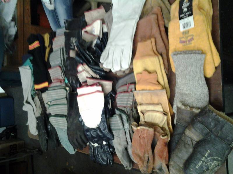 lot 38 image: Large Lot Of Work Gloves (New & Used) Leather, Wool, Rubber & Other Stocking Caps, Scarves
