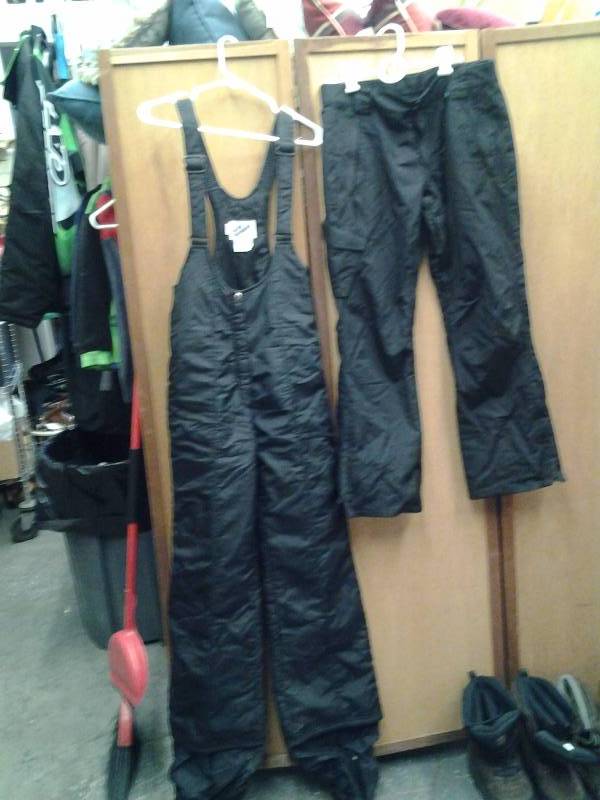 lot 30 image: 2-Pair Snow Pants (Ladies Size 8 & Size S)