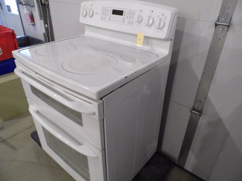 GE Profile Stove