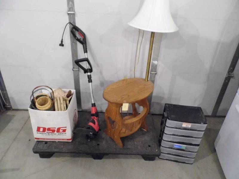 End Table wLamp - organizer
