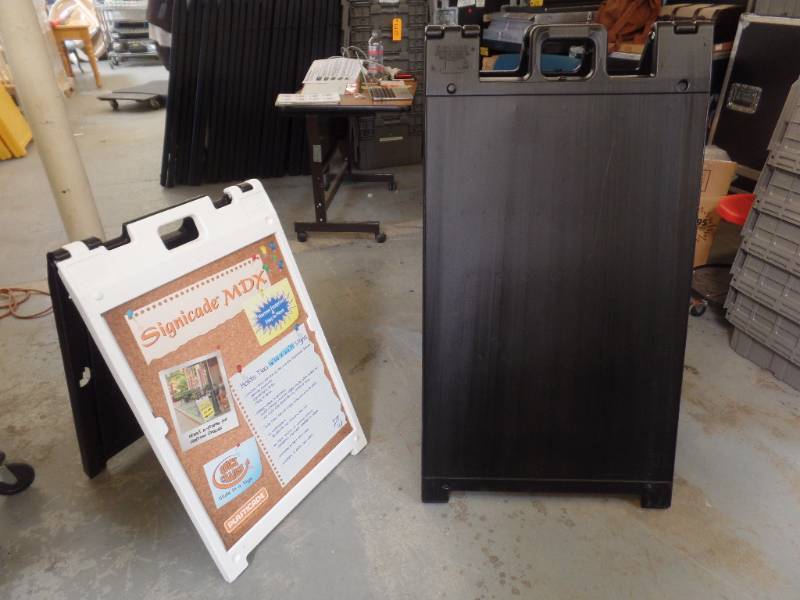 BRAND NEW SIGNICADE SANDWICH BOARD SIGNS
