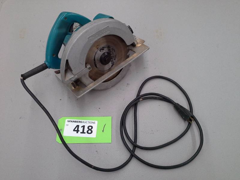 lot 418 image: Makita 5007NB 7-14 Saw