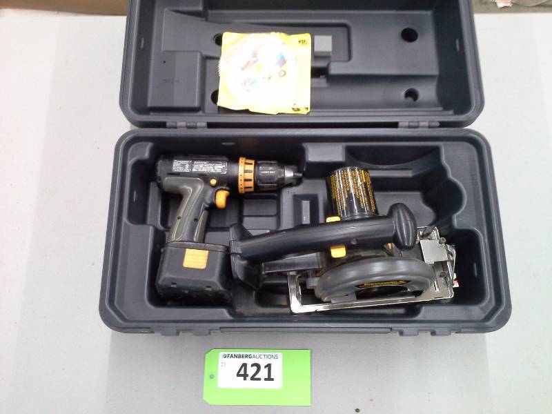 lot 421 image: Panasonic Drill and Woodsaw