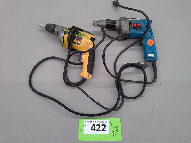 lot 422 image: Pair of Screw guns