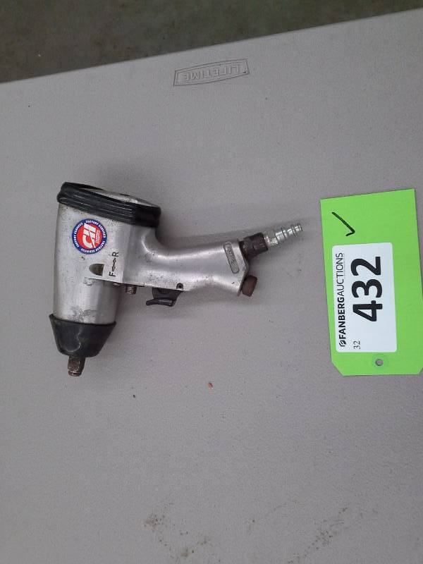 lot 432 image: Air Wrench