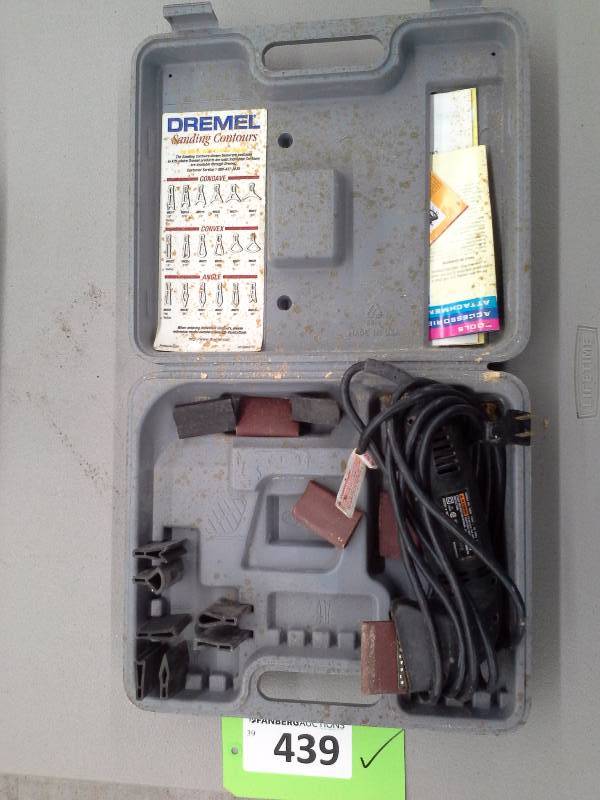 lot 439 image: Dremel Contour Sander