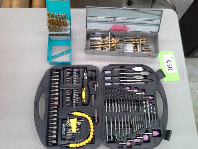 lot 450 image: Drill bits and related items
