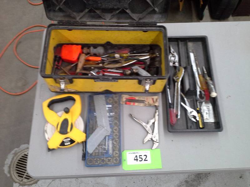 lot 452 image: Misc. Hand Tools Lot