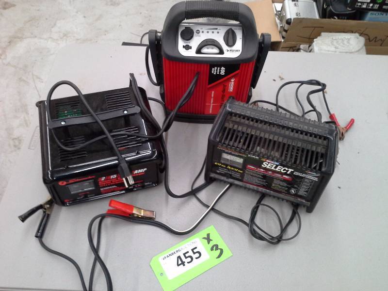 lot 455 image: Battery Chargers and Booster Lot