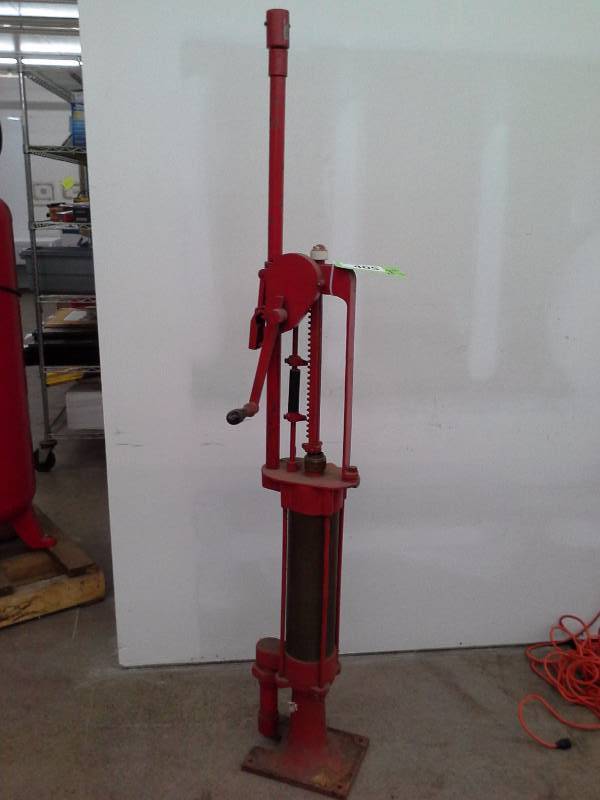 lot 405 image: Antique Pump