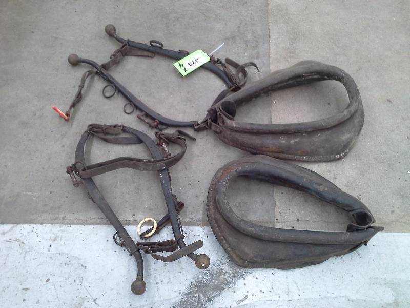 lot 474 image: Vintage Horse Tack