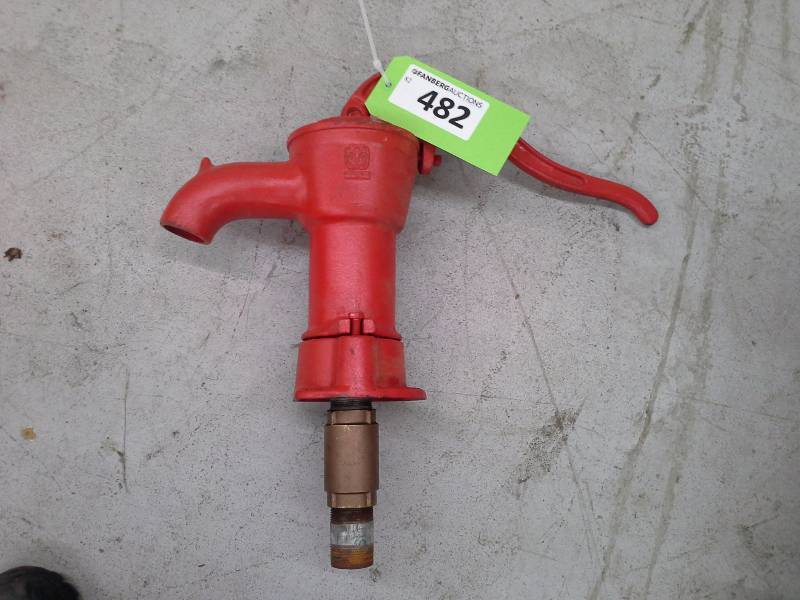 lot 482 image: Heavy Metal Hand Pump