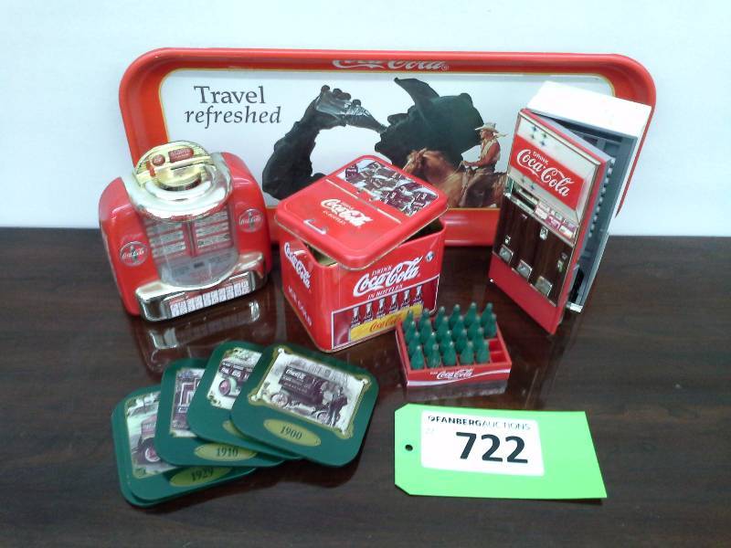lot 722 image: Coca Cola Lot