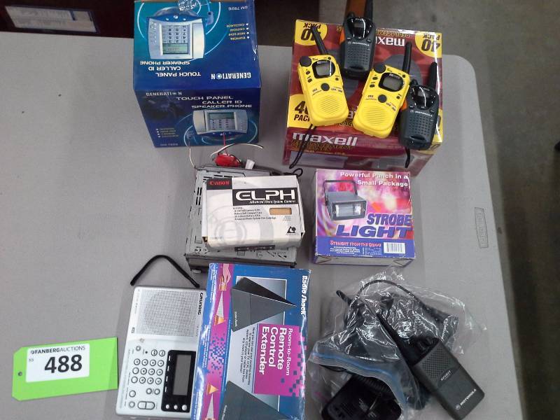 lot 488 image: Electronics Lot