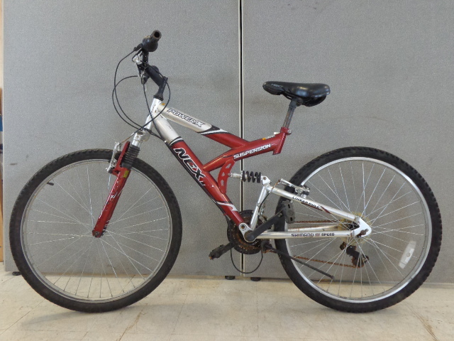 lot 52 image: NEXT Power X Bicycle
