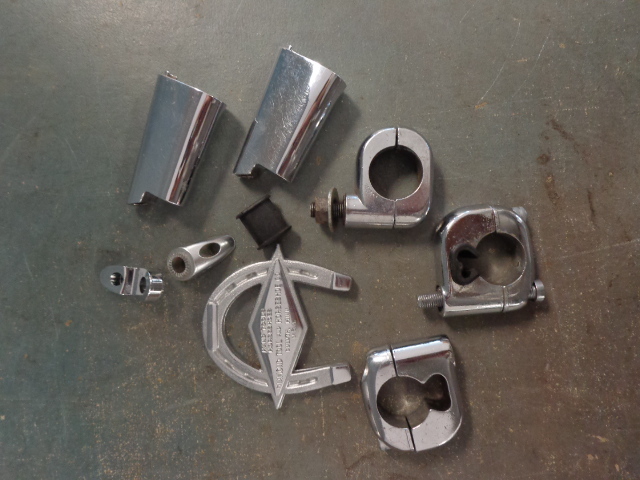 lot 58 image: Lighters, Flasks and More