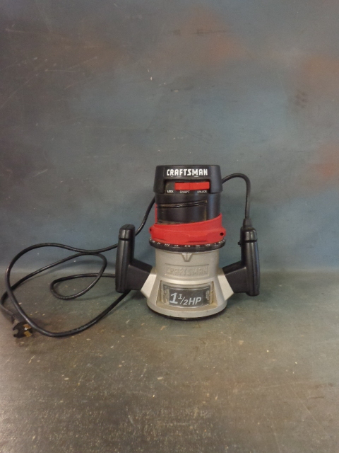 lot 59 image: Craftsman Router