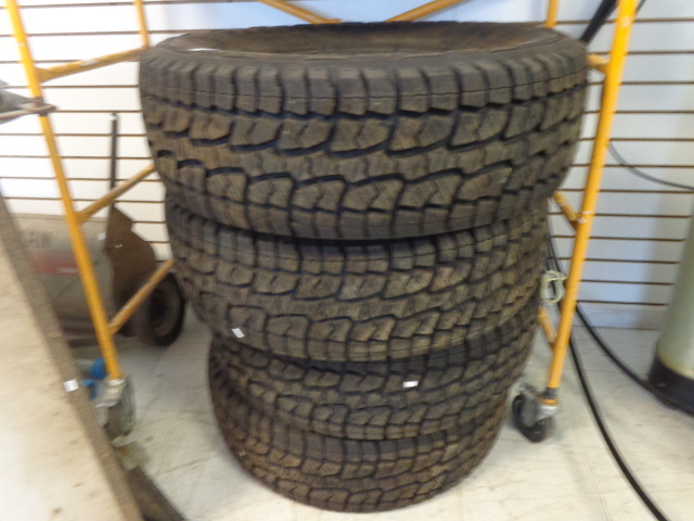 lot 13 image: Goodride Tires