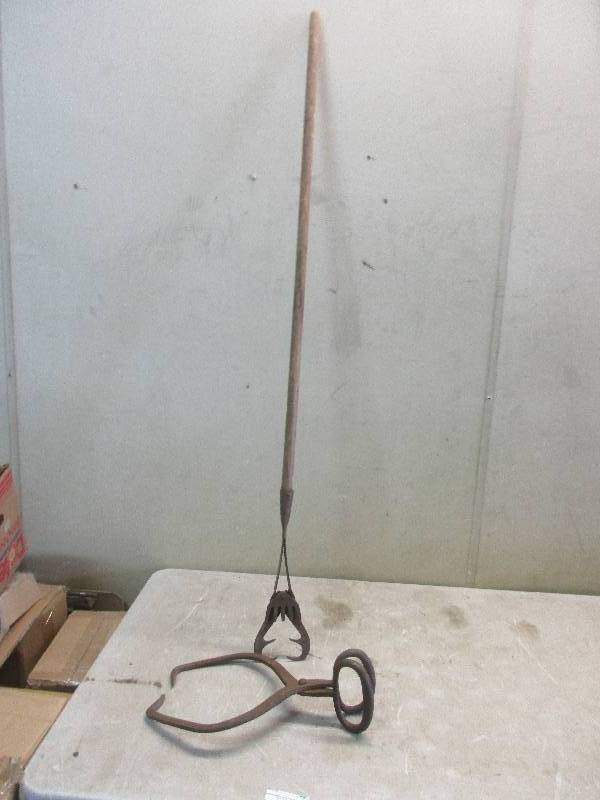 lot 36 image: Vintage Tools