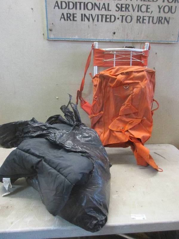 lot 43 image: Aluminum framed backpack