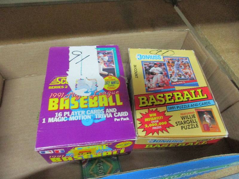 lot 47 image: Baseball cards