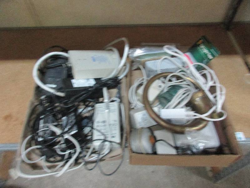 lot 60 image: Power supply cords