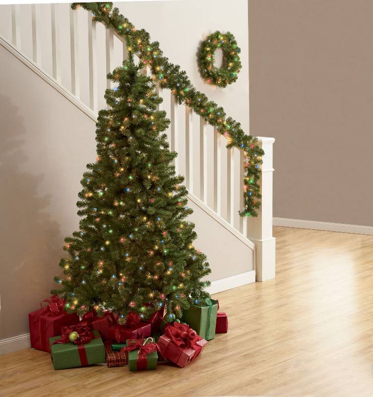 lot 249 image: Alcove 3pc Tree Wreath Garland, MSRP $129.99