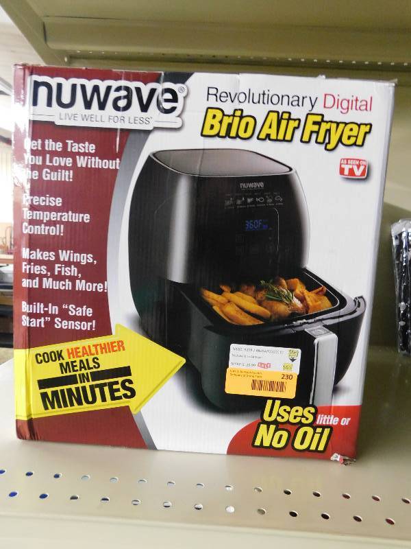 lot 230 image: NuWave Brio Air Fryer, MSRP $129.99