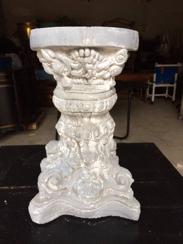 lot 35 image: Fantastic & Rare Old Mexican Hand Carved Or Cast Stone Pedestal Antique Garden Chic Plant Stand Pillar Signed Mexico - LOOK AT THE DETAILS IN ALL PICS