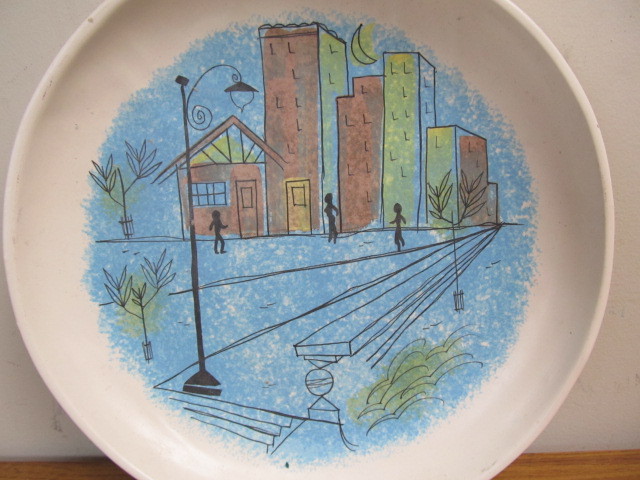 lot 78 image: Orig Signed Italian Vintage Mid Century Art Pottery Plate