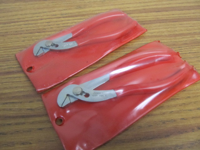 lot 93 image: (2) SNAP-ON 5 Slip Joint Pliers - BRAND NEW
