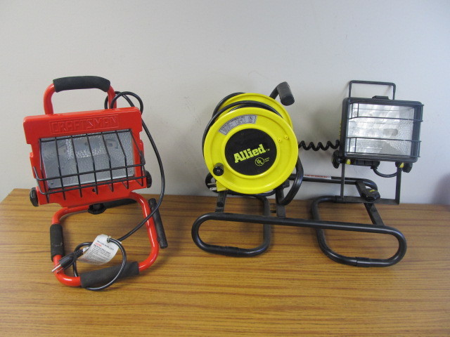 lot 13 image: LIKE NEW ConstructionContractor Work Lights