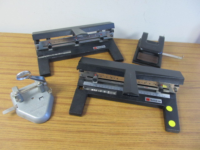 lot 83 image: Heavy Duty 3-Punches
