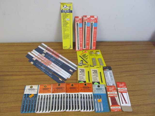 lot 19 image: Large Lot of NEW Quality Saw Blades