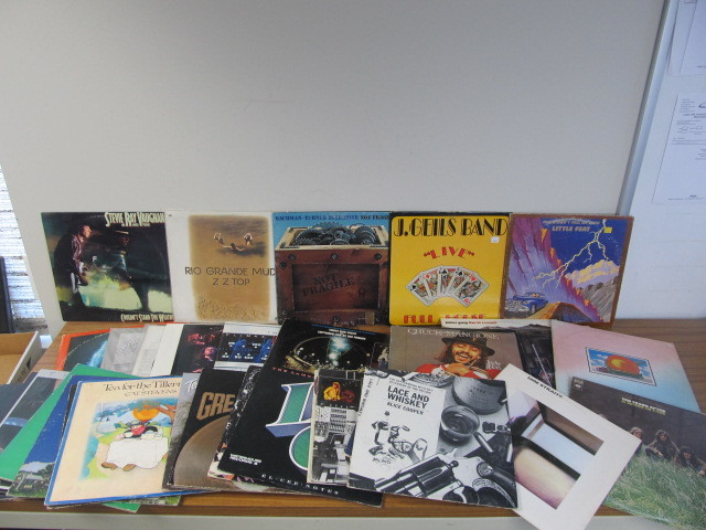 lot 42 image: Lot of Vintage Rock & Roll Vinyl Records