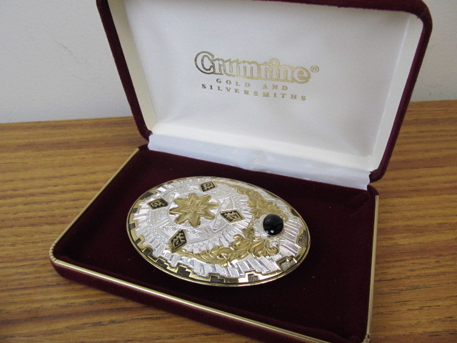 lot 117 image: MINT Condition CRUMRINE Western Belt Buckle